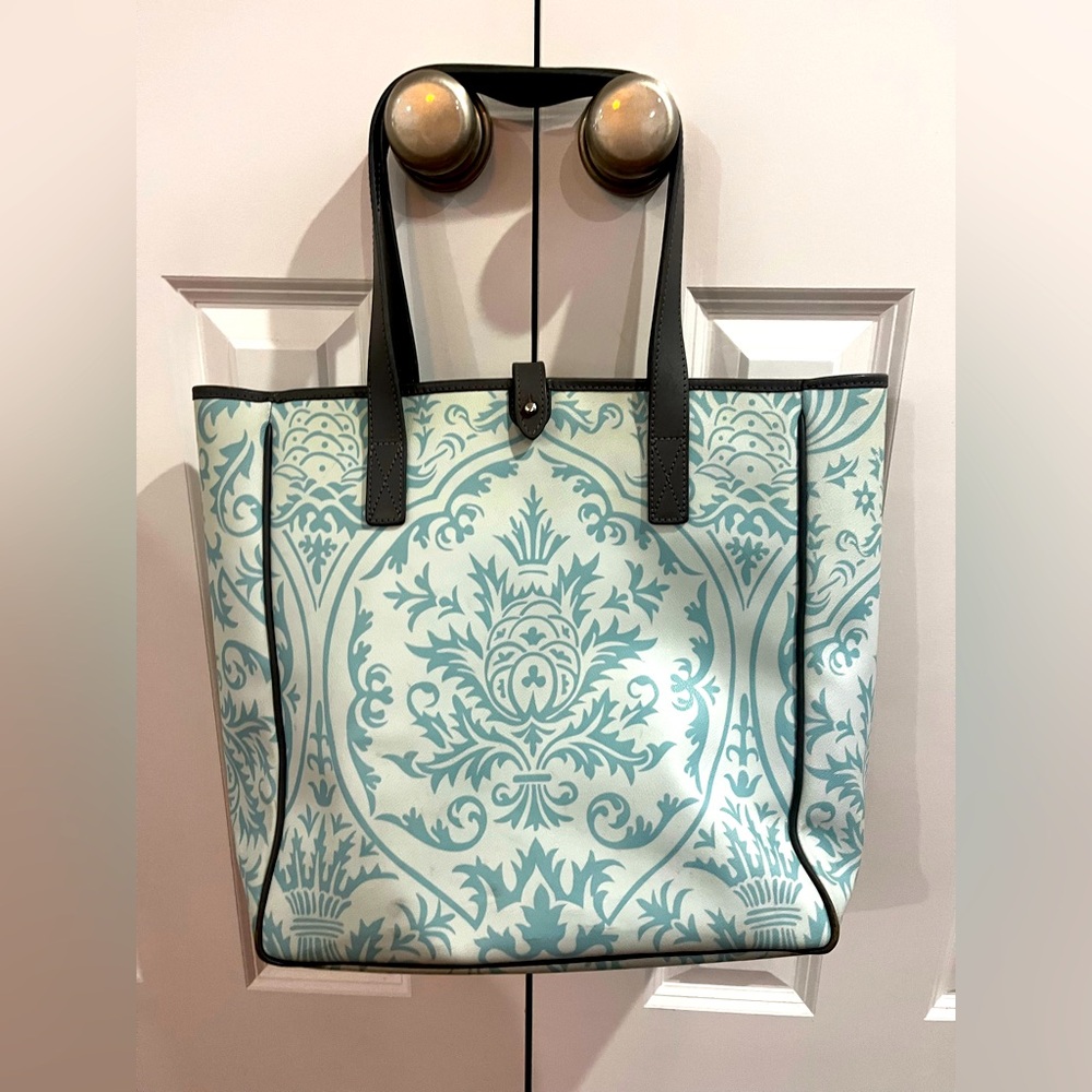 Mulholland Elegant Blue Patterned Leather Tote Bag